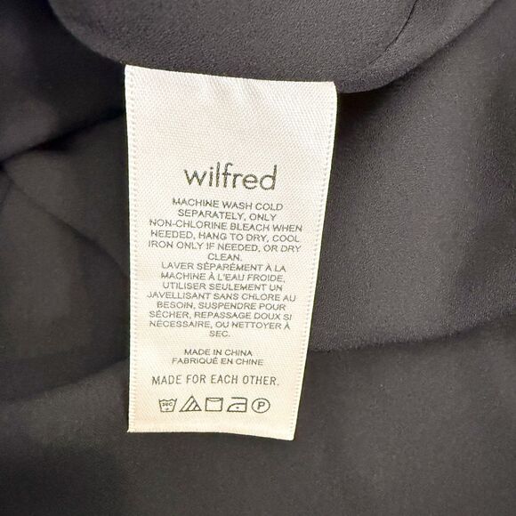 Wilfred Aritzia Long Sleeve Laken Smocked Mini Dress in Black Floral Sz XXS - Picture 8 of 11